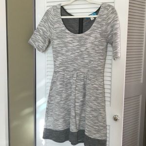 Short sleeve sweater dress